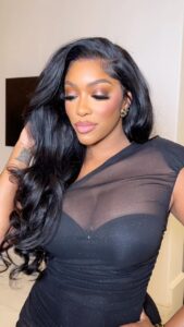 Porsha Williams Guobadia Instagram - This her world, she’s getting whatever she wants. 🔥 HAIRRR: 🙌🏾 @gonakedhair 📸💄@tomilolaofbiggles Styled by: @iamsimonguobadia