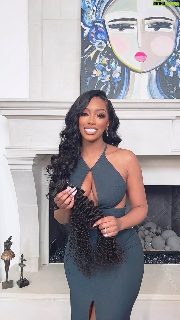Porsha Williams Guobadia Instagram - Hi my loves! Who is loving @GoNakedHair’s bundles?? One of my personal favs are our Brazilian Body Wave Bundles, but I really love all of our textures - including our new ones! Make sure to check them all out on GoNakedHair.com (link in my bio) 🔥🛍️