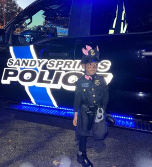 Porsha Williams Instagram - We live in Pilar’s aka Cat Police’s world❤️👮🏽 @pilarjhena @busybeingbales @lodwill @drahjee workwincelebrate #CoParents 

Costumes were Pilar’s idea lol P & P Patrol - loved it