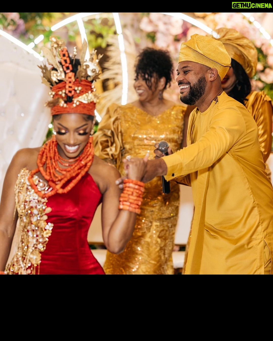 Porsha Williams Guobadia Instagram - Help me wish my handsome brother Hosea @lorenzos___atl Happy Birthday!! I love you soooo much! You are the best dad , best husband , best son and loving brother anyone could ask for ! I pray many blessing soon your life today and everyday! 🎉🎉 10/24