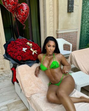 Porsha Williams Instagram - 🌹Happy Wife Happy Life 🇦🇪🌹Mrs.Guobadias
Hair: @gonakedhair ( Frontal & bundles sew-in) 

📸 @iamsimonguobadia