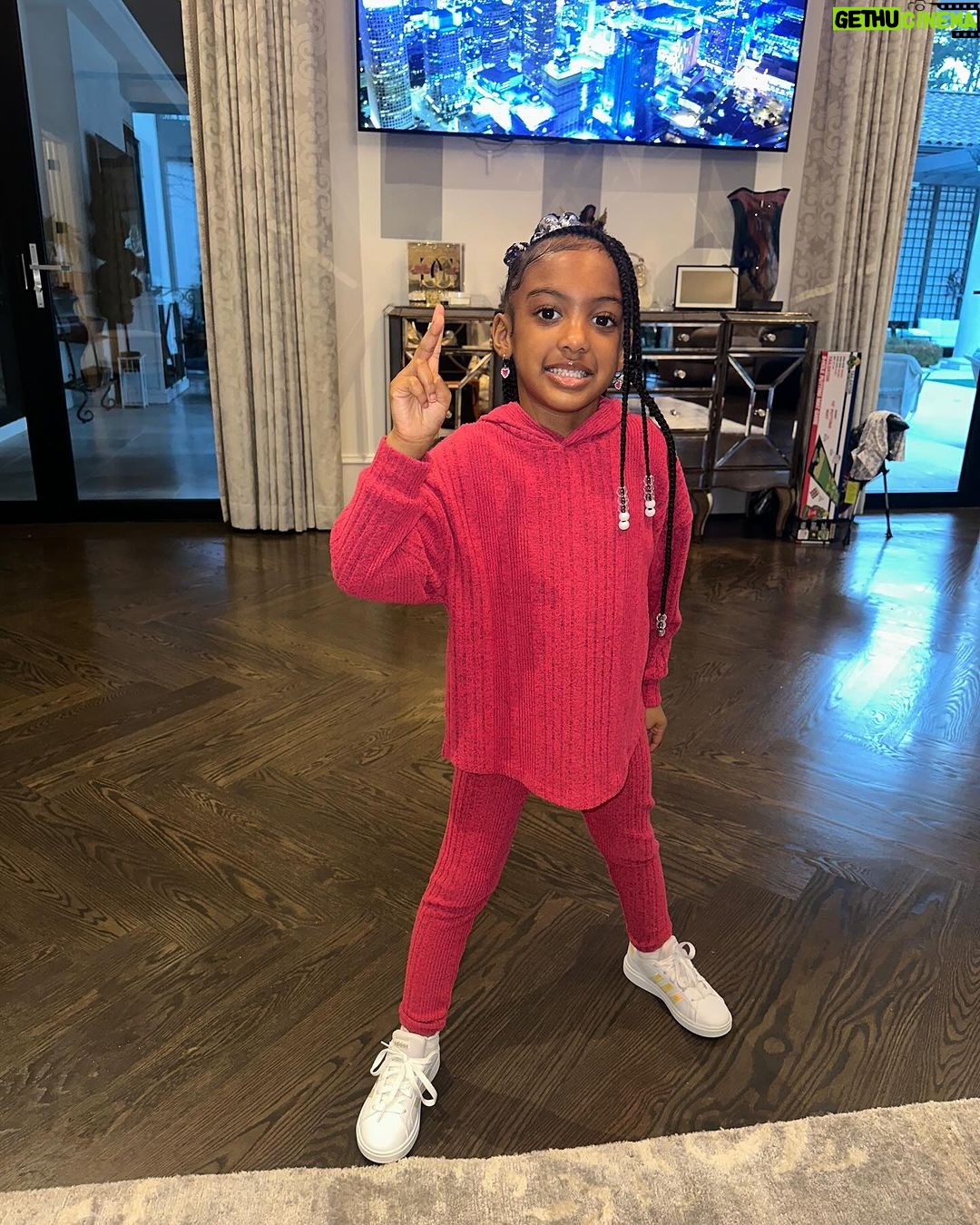 Porsha Williams Guobadia Instagram - Can y’all believe how big Pj is getting?!❤️❤️ She’ll be 5 next month 😩 Time is flying by 😅 @pilarjhena #MyTwin