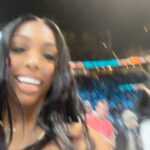 Porsha Williams Guobadia Instagram - At games but don’t play none ! 🤌🏾 Da booskie @iamminglee #GoHawks