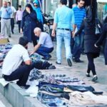 Poulad Kimiayi Instagram - دیروز از میدان تجریش عبور میکردم و دیدم ماشینهای شهرداری همه جا حضور دارند و دست فروشان رو جمع کردن تا به جایی مناسب منتقل بشن که براشون تدارک دیدن کاری بسیار با ارزش و درست از شهرداری محترم امیدوارم هم شاهد کسب و‌کار دست فروشان باشین هم خیابان‌ها و پیاده رو ها و مغازه دارد ها در شرایط بهتری قرار گیرند #کارخوب#دست_فروشان #شهرداری_تهران