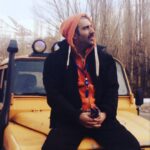 Poulad Kimiayi Instagram - Do not follow where the path may lead. Go instead where there is no path and leave a trail. Harold R. McAlindon به جای عبور از جاده ای که همه از آن عبور می کنند، به جایی برو که جاده ای ندارد و برای بقیه رد پای خود را بر جای بگذار.#winter #❄️#pouladkimiai