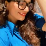 Prachee Shah Instagram - … अपना अपना नज़रिया है ☺️💙 . . #reelitfeelit #selfies #reels #instamood #mattersoftheheart #love #ghazal #chupkechupkeraatdin #pracheeshahpaandya