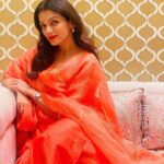 Prachee Shah Instagram - Keep your vibrations honest. You’re always felt, before you’re heard …🧡 . . #happiness #pure #peace #divine #grace #gratitude #backstage #eventdiaries #kathakdancer #actor #pracheeshahpaandya Nita Mukesh Ambani Cultural Centre