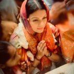 Prachee Shah Instagram - आपकी बांसुरी की धुन में छिपे है जीवन के सातों सुर 🙏 राधे कृष्ण ❤️ राधे राधे . Blessed to have performed kathak at the Swami Haridas music and dance festival on the auspicious occasion of Radhashtami in vrindavan 😇 (Performance pics to follow soon ☺️) . #vrindavan #radheradhe #radhekrishna #blessed #kathakdancer #actor #pracheeshahpaandya Vrindavan- Bankey Bihari Mandir