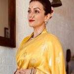 Prachee Shah Instagram – Let the colours of tradition brighten up your life 💛❤️💛
.
.
#sareelove #happiness #traditional #me #pracheeshahpaandya