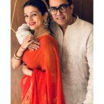 Prachee Shah Instagram - It’s been 18 years of being married , and 22 years of togetherness ❤️ and they sure went by in a blink ! Thank you Universe for the sweetness … ! I love you , and I love the way we understand each others silences , even when we are talking 😂 ( not to be missed - the last pic - a valentines card that I gave ‘him’ back in 2002❣️ & the soundtrack 😇) Happy anniversary @vishwaspaandya 🤗❤️ #happyanniversary