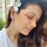 Prachee Shah Instagram – Somewhere between my yesterdays and tomorrows …
💛🤍💛