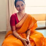 Prachee Shah Instagram – Simplicity is nothing but a choice 🧡
.
शुक्रवार 
.
#simply #me #pracheeshahpaandya