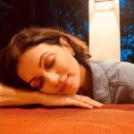 Prachee Shah Instagram – …
बात कुछ बन ही गयी…❤️
.
.
 #mood #oldclassicsongs #pracheeshahpaandya
