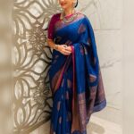 Prachee Shah Instagram - .. Traditions define culture. And your culture defines you 😇 . . #tradition #values #change #classic #saree #sareelove #sareelover #indian #kanjeevaram #silk #foreverlove #pracheeshahpaandya #eventdiaries