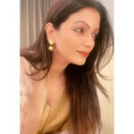 Prachee Shah Instagram - When the light touches your soul ✨ . 🎶💛🎶