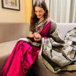 Prachee Shah Instagram - … Every Saree is a piece of art, and each pleat tells a story 💕 . . #sareelover #bomkaisaree #silk @odishapotli #handmade #saree #traditional #event #lucknowdiaries #kathakdancer #actor #pracheeshahpaandya Lucknow-लखनऊ