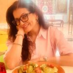 Prachee Shah Instagram - This festival season believe in Santa Claus… trust in miracles and manifest your dreams 💕 . . #christmasvibes #happiness #love #december #dreamer #simply #me #pracheeshahpaandya