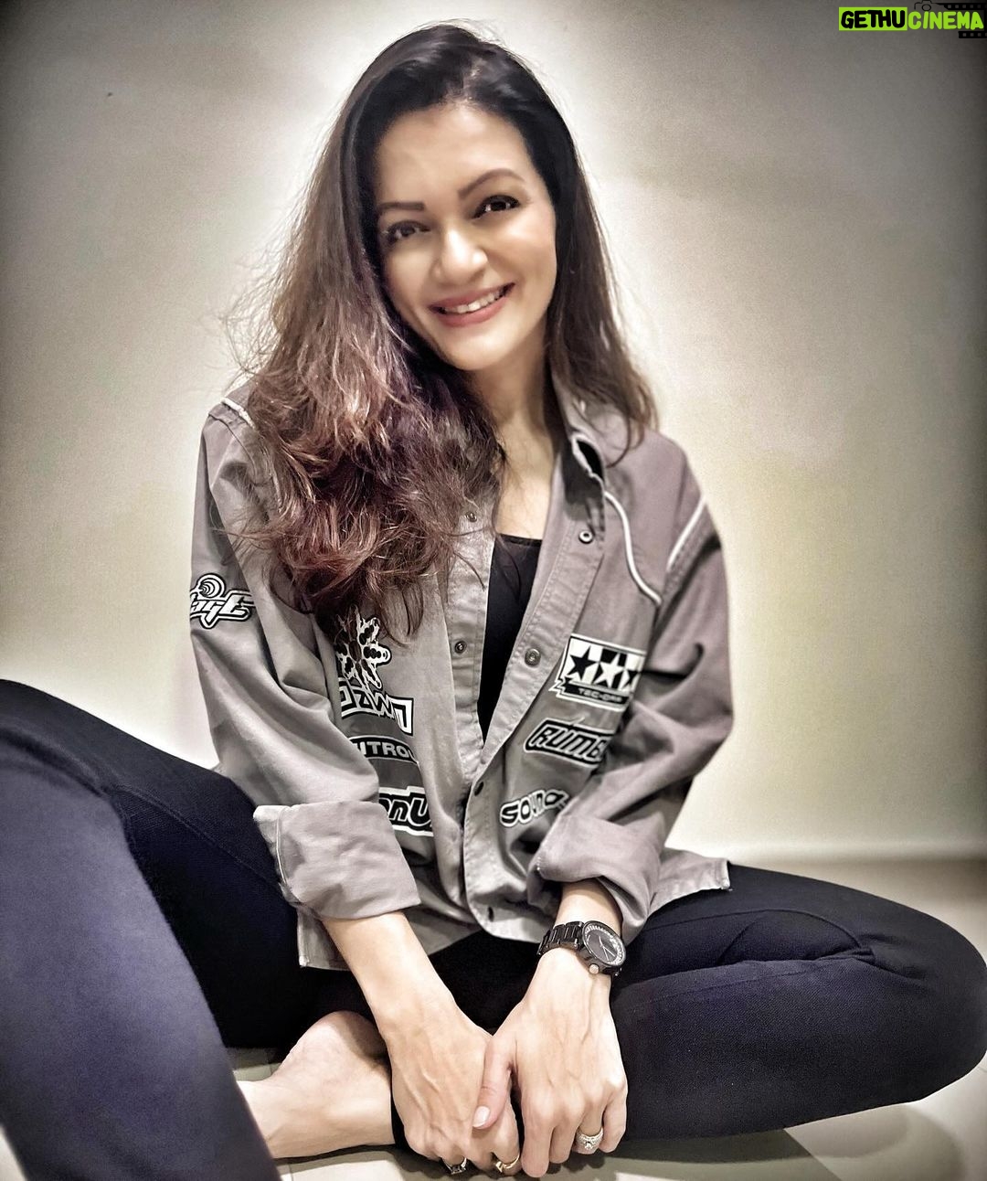 Prachee Shah Instagram - … The way you speak to yourself matters the most …❤️ . . #conversation #mood #pracheeshahpaandya