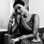 Prachee Shah Instagram - There’s a difference between a career and believing in something… Something that you care about… that you create, that which recreates real life … and brings you closer to your source 😇❤️ . . #divine #grace #creation #source #happiness #blessed #soul #artist #pracheeshahpaandya