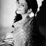 Prachee Shah Instagram - … बन के तितली दिल उड़ा उड़ा उड़ा है कहीं दूर….❣️ . . #manifest #dreams #pracheeshahpaandya