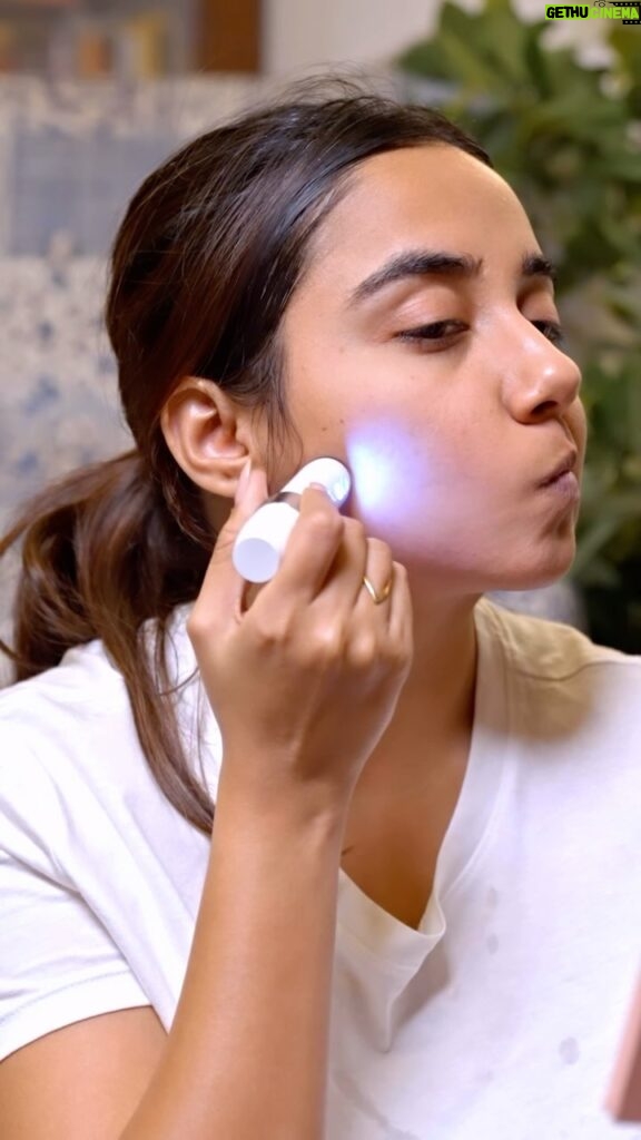 Prajakta Koli Instagram - Everything shower- Face edition!! Finally sharing my hair removal routine for facial hair. OBSESSED with my @braunbeauty_in mini face hair remover. Its gentle on skin, effective and super easy to use. #braunbeauty #painless #facialhair #braunbeauty #painless #facialhair