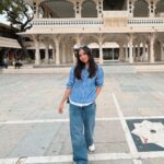 Prajakta Koli Instagram – Khamma Ghani🙏🥰 City Palace Udaipur