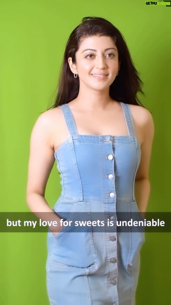 Pranitha Subhash Instagram - Just like everyone else, I love to binge on sweets and chocolates but that doesn’t mean I don’t keep a check on my weight. One thing I rely on for weight management is almonds, and you should too. #healthysnacking #almonds #paidpartnership #collab