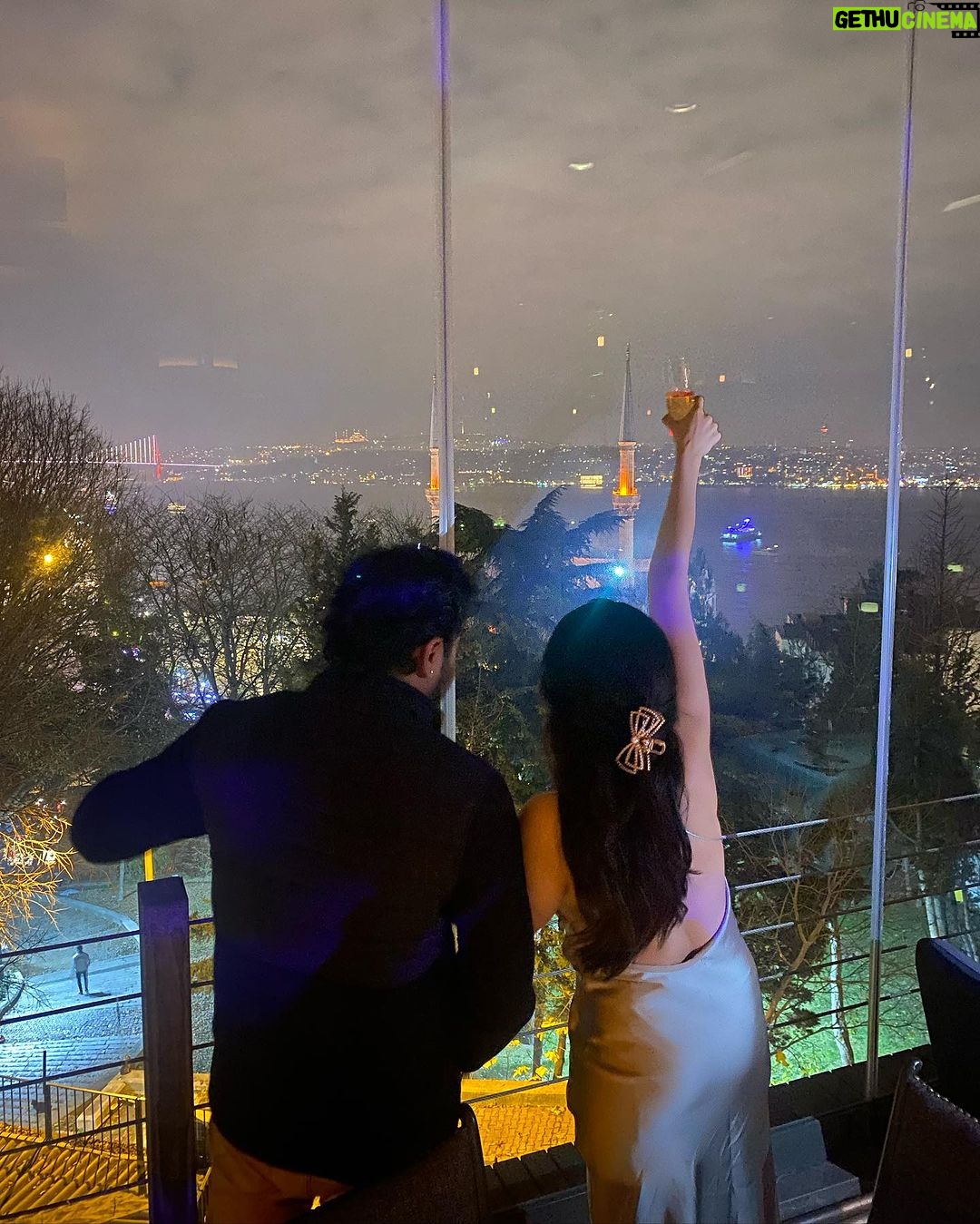 Pranitha Subhash Instagram - Happy New year to us ✨