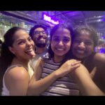 Prathana Nathan Instagram - Bade Bade Deshon Mein, Aisi Choti Choti Baatein Hoti Rehti Hain #throwback#ddlj Mumbai - मुंबई