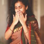 Prathana Nathan Instagram - Saree : @miyaazh 🌺 Miyaazh Hair: @vyshalisundaram_hairstylist Pc: @k.b_aravind #miyaazh #karaikudi #kanchicotton #cotton #saree #sareelove #sarees #sareelovers #silksaree #cotton #silksarees #onlineshopping #handloomsarees #fashion #sareefashion #sareeblouse #handloom #cottonsarees #karaikudi #chettinadcotton #sareecollection #sareedraping #handloomsaree #sareeonline #sareelover #sareestyle