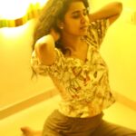 Prathana Nathan Instagram - மஞ்சள் வெயில் மாலையிலே🔆