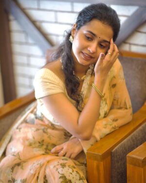 Prathana Nathan Instagram - 🌼🍃