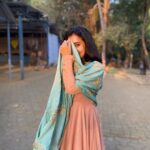 Prathana Nathan Instagram - 🦚 Outfit: @prishmoda Coimbatore, Tamil Nadu