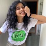 Prathana Nathan Instagram - 🍟 #nofilter#nofilterneeded @shakthi_pradeep