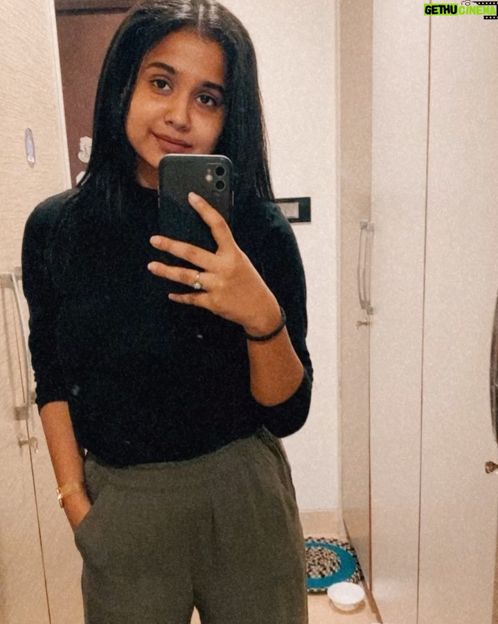 Prathana Nathan Instagram - Thank you for not blocking me after the amount of stories I posted this week 😅🙏🏻❤️