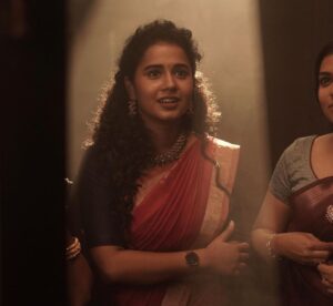 Prathana Nathan Instagram - #lovetoday
. 
#pachaielai 
#pradeepranganathan