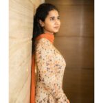 Prathana Nathan Instagram - Inframe : @prathananathan Click : @lokesh_royal.offl Pro : @onlynikil . . #lovetoday #fame #dubbing #artist #potrait #modeling #candid #pose #photography #cinema #massive #hit #trending #debutante #femaleartist #lokeshphotography❤️