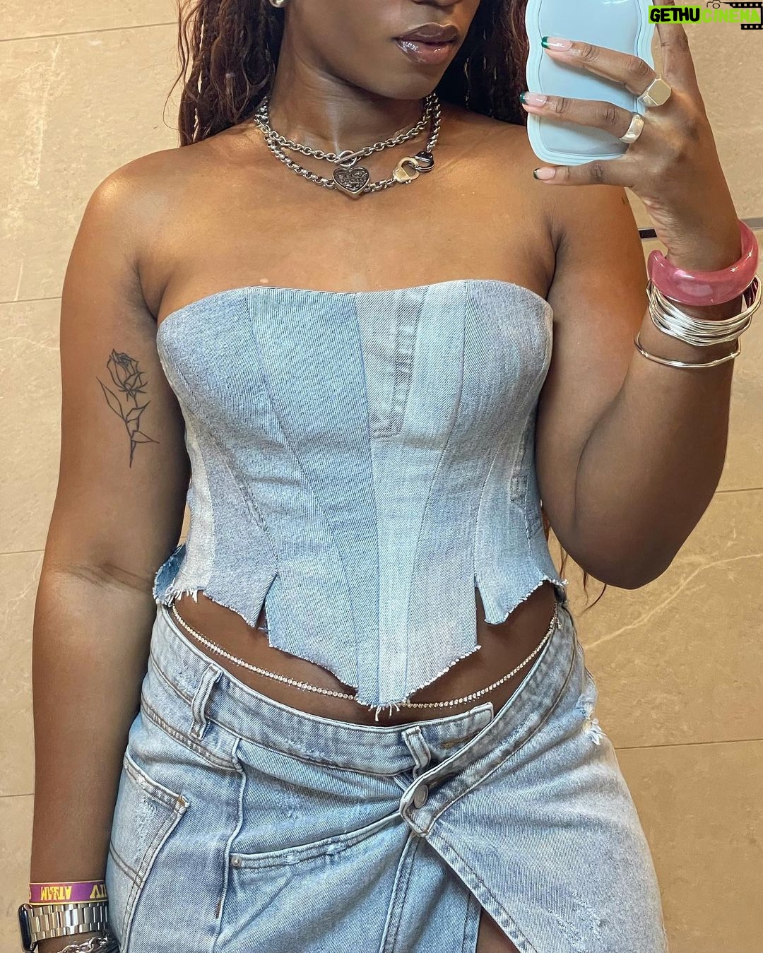 Precious Mustapha Instagram - actin bad in malta 🇲🇹>>>>> Malta