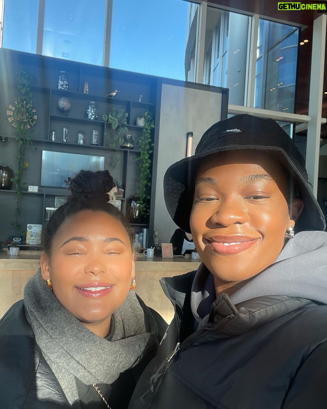 Precious Mustapha Instagram - 🔋 𝓢𝓮𝓿𝓮𝓷𝓽𝔂 𝓽𝔀𝓸 𝓱𝓻𝓼 𝓲𝓷 𝓓𝓪𝓶 🔋 Amsterdam, Netherlands