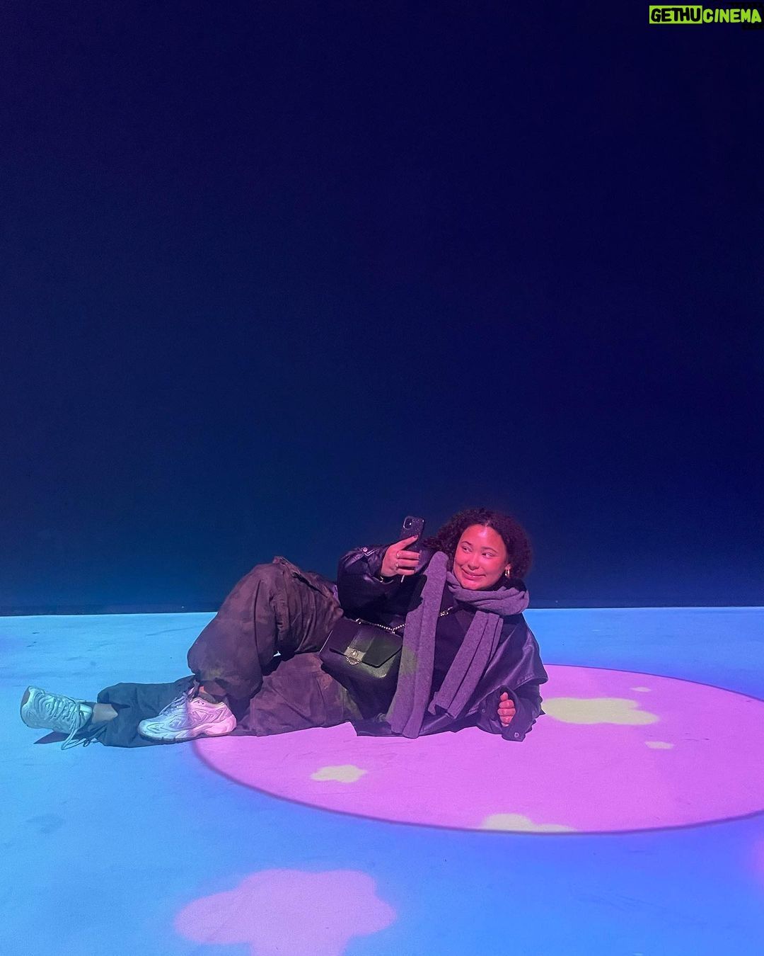 Precious Mustapha Instagram - 🔋 𝓢𝓮𝓿𝓮𝓷𝓽𝔂 𝓽𝔀𝓸 𝓱𝓻𝓼 𝓲𝓷 𝓓𝓪𝓶 🔋 Amsterdam, Netherlands