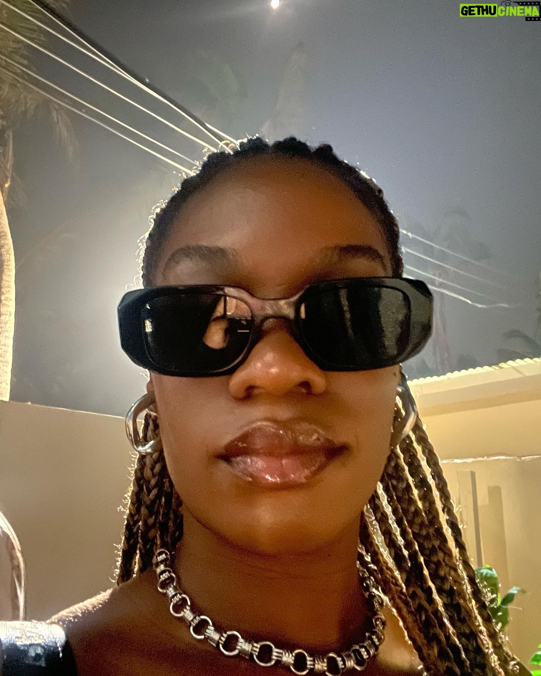 Precious Mustapha Instagram - 𝐼’𝓁𝓁 𝒷𝑒 𝒷𝒶𝒸𝓀 𝒻𝑜𝓇 𝓂𝓎 𝓉𝒾𝓁𝒶𝓅𝒾𝒶 𝓁𝒾𝑔𝒽𝓉 𝓈𝑜𝓊𝓅🇬🇭 >>>> Accra, Ghana