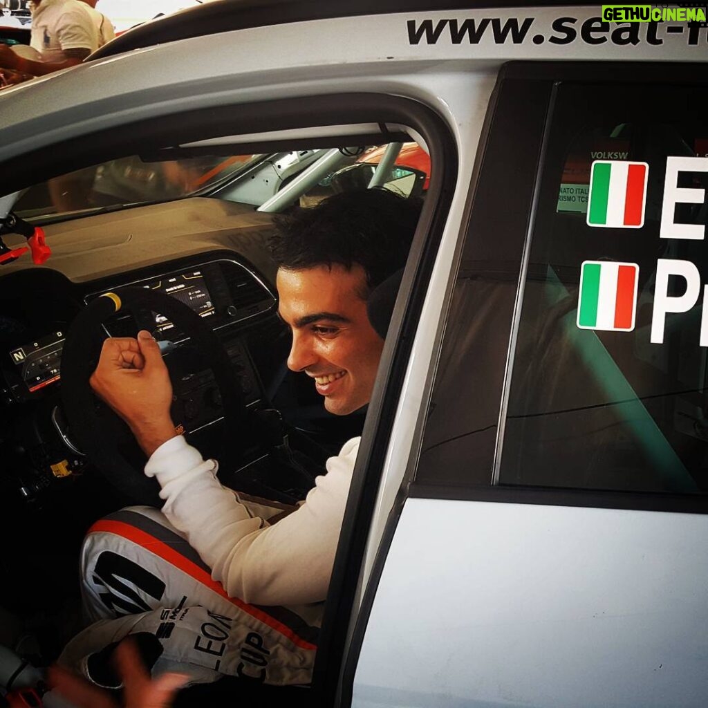 Primo Reggiani Instagram - Prove libere andate... #seatitalia #sgagency.it #autodromovallelunga