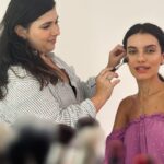 Priscila Buiar Instagram - Conteúdo extra e surpresa desse mês de Dezembro no Selfcare: dicas de automaquiagem com minha amiga e maquiadora super profissional @carolzimmaromakeup Make prática para várias ocasiões, com um kit reduzido pra quem for levar pra viagem e na correria do dia a dia; e vários produtos com ótimo custo benefício 💓 Surprise content this December on Selfcare: makeup tips with my friend and super professional makeup artist @carolzimmaromakeup. Practical makeup for various occasions, featuring a compact kit for travel and the hustle of daily life; and various products with excellent cost-effectiveness 💓