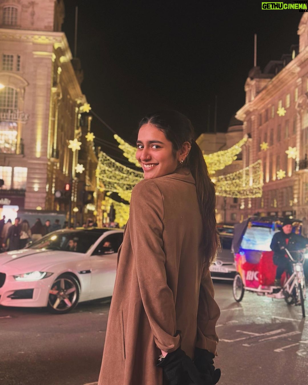 Priya Varrier Instagram - Love, London!🎇