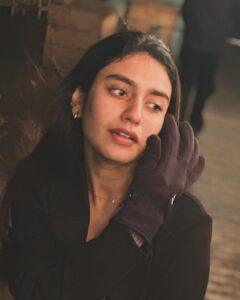 Priya Varrier Instagram - 🤎🪐