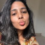 Priya Venkat Instagram – 😬

#love