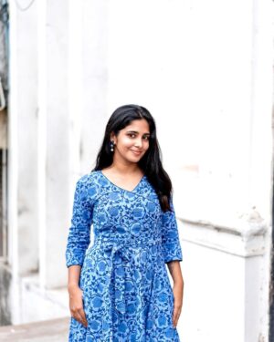 Priya Venkat Instagram - For @athiradesigns 
Captured by @harini_sarathy 

#shoot #traditional #priyavenkat #model #spirituality
