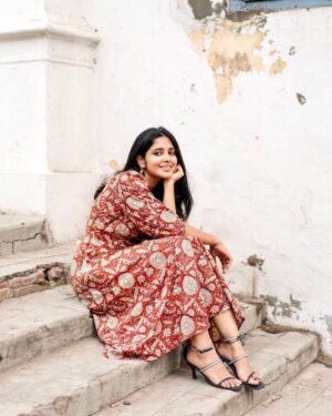 Priya Venkat Instagram - For @athiradesigns 
Captured by @harini_sarathy 

#shoot #traditional #love #spirituality #priyavenkat #spiritual