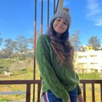 Priya Venkat Instagram – Kodaikanal days 

#kodaikanal #kodaidiaries #india #shoot #spirituality #love #priyavenkat