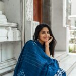 Priya Venkat Instagram – The universe will make it happen.. 🪐 
For @athiradesigns 
Captured by @harini_sarathy 

#love #spirituality #photoshoot #priyavenkat #universe